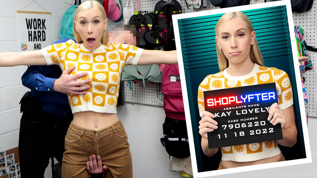 Своровала шмотки в магазине - значит готовься трахаться с охранником